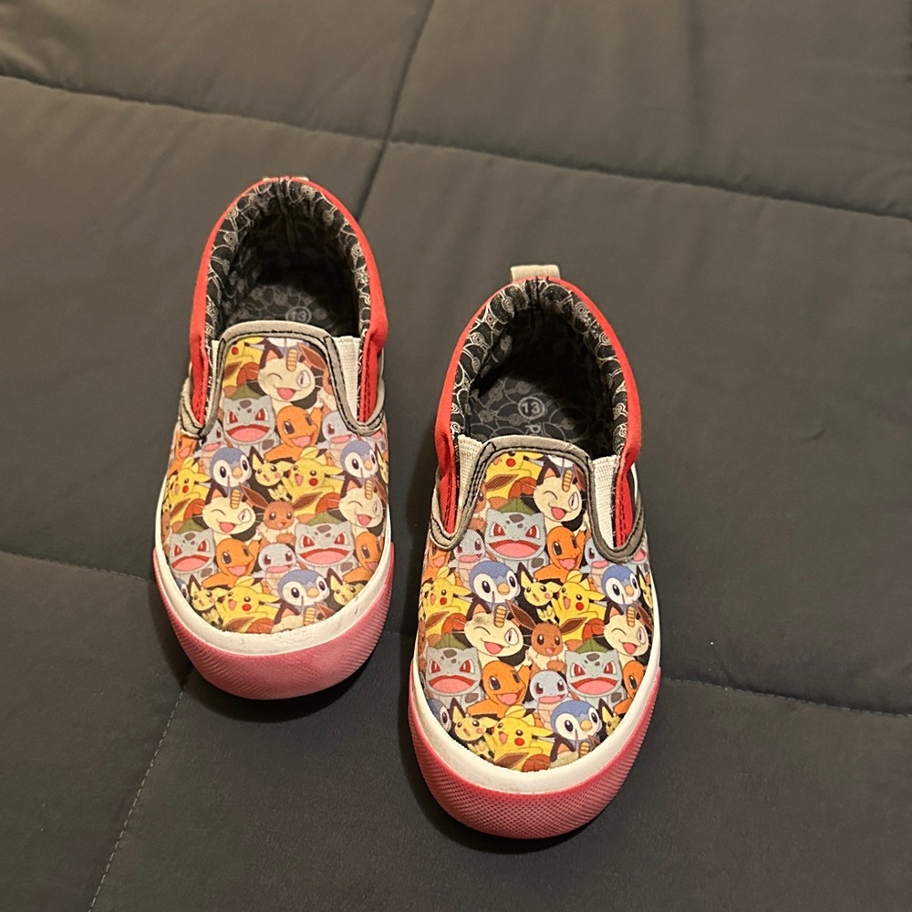 Ground Up Pokemon Kids Slip-On Sneakers‎ - Red and Black